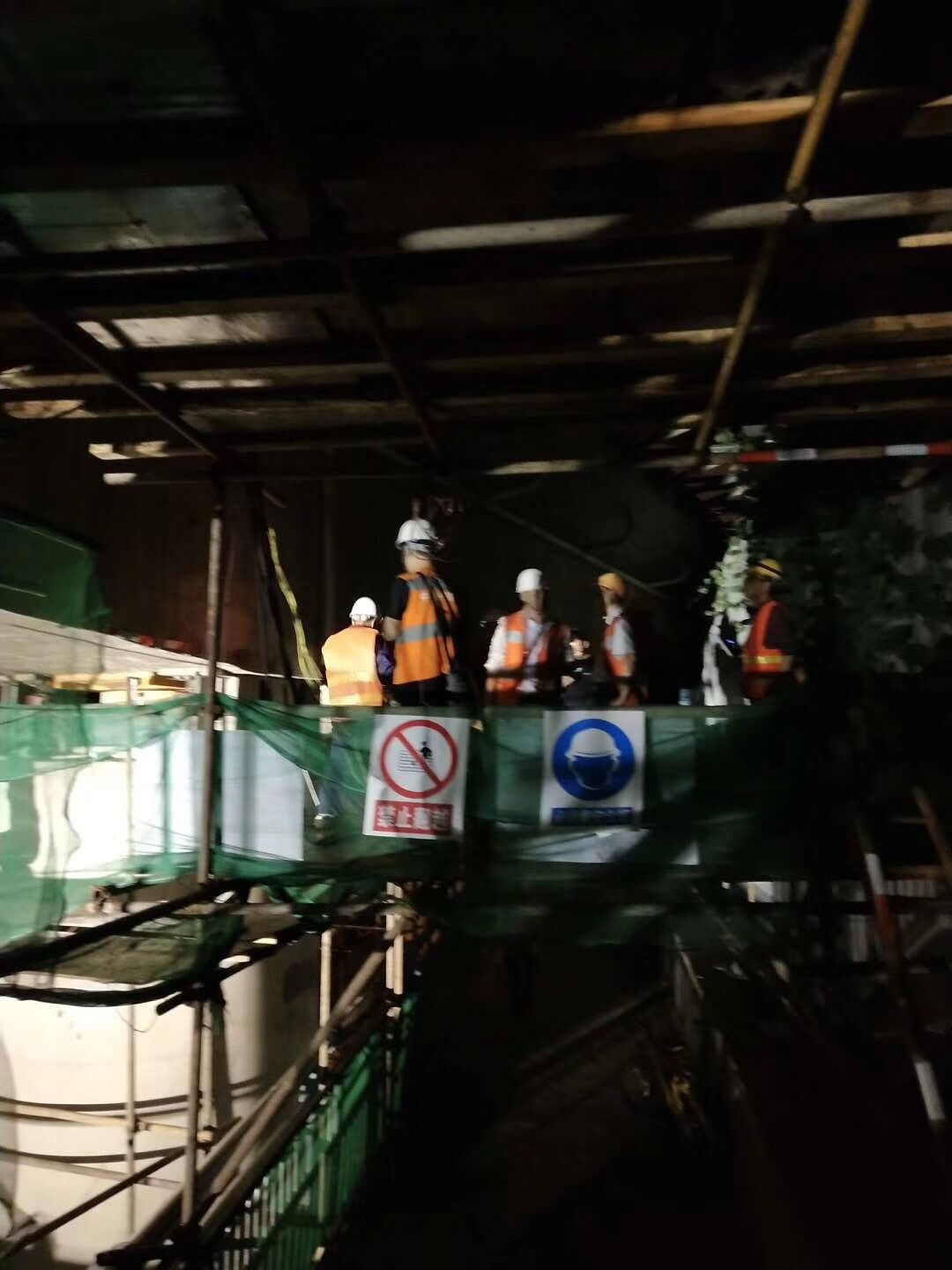 四川橋梁糾偏移位